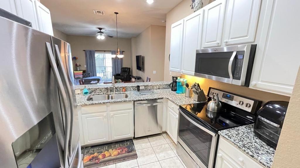 Beautiful 3 Bedroom Apartment Minutes From Disney! 基西米 外观 照片